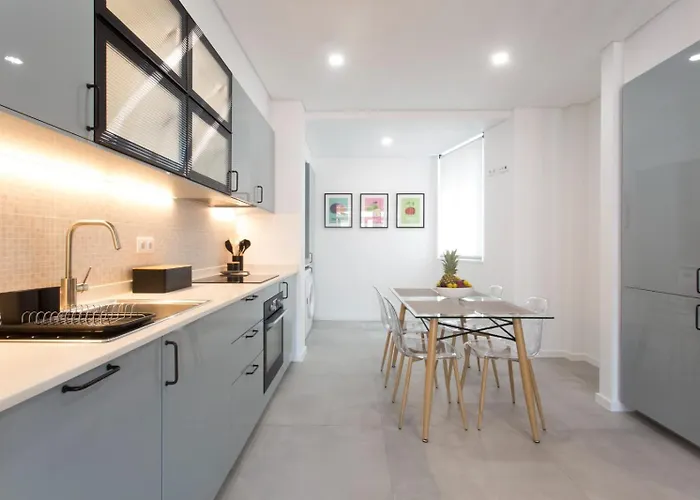 アパート Bj フンシャル